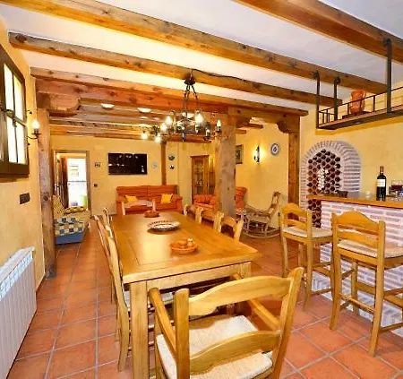 Casa Pedroches * Las Navas del Marqués