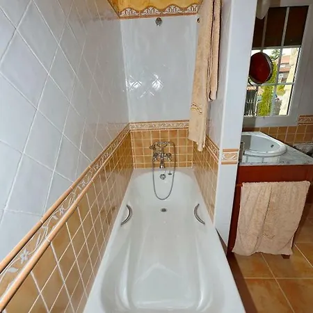 Casa Pedroches Las Navas del Marqués